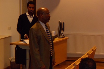 Professor gave a talk to the Somali Community in Bergen.